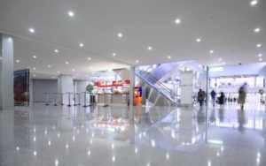 Showroom with reflection of light on the floor